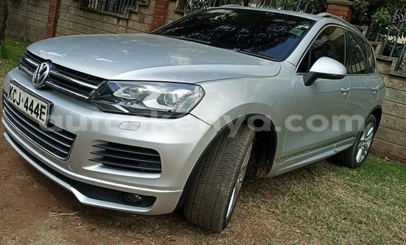 Buy Used Volkswagen Touareg Silver Car in Nairobi in Nairobi Buy Used Volkswagen Touareg Silver Car in Nairobi in Nairobi