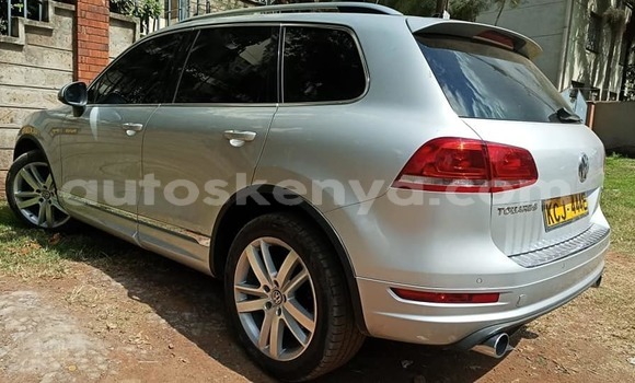 Buy Used Volkswagen Touareg Silver Car in Nairobi in Nairobi Buy Used Volkswagen Touareg Silver Car in Nairobi in Nairobi
