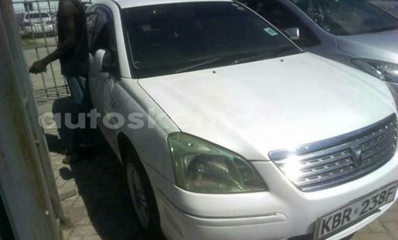 Oofamaa Toyota Premio White Makiinaa iti Nairobi keessatti Nairobi keessatti Oofamaa Toyota Premio White Makiinaa iti Nairobi keessatti Nairobi keessatti