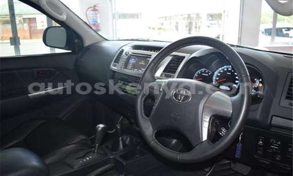 Buy Used Toyota Hilux White Car in Nairobi in Nairobi Buy Used Toyota Hilux White Car in Nairobi in Nairobi