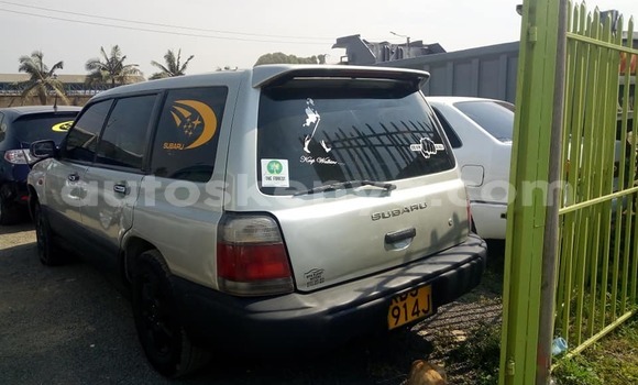 Nunua Ilio tumika Subaru Forester Fedha Gari ndani ya Nairobi nchini Nairobi Nunua Ilio tumika Subaru Forester Fedha Gari ndani ya Nairobi nchini Nairobi