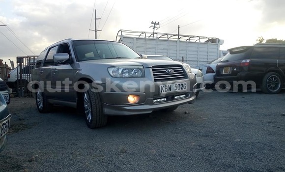 Nunua Ilio tumika Subaru Forester Fedha Gari ndani ya Nairobi nchini Nairobi Nunua Ilio tumika Subaru Forester Fedha Gari ndani ya Nairobi nchini Nairobi
