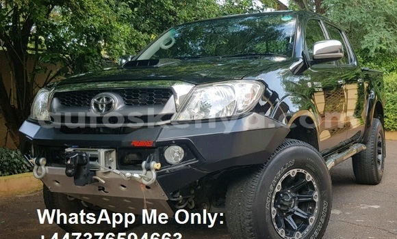 Nunua Ilio tumika Toyota Hilux Nyeusi Gari ndani ya Nairobi nchini Nairobi Nunua Ilio tumika Toyota Hilux Nyeusi Gari ndani ya Nairobi nchini Nairobi