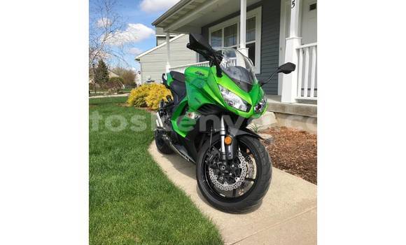 Buy Used Kawasaki Z 1000 Green Bike in Nairobi in Nairobi Buy Used Kawasaki Z 1000 Green Bike in Nairobi in Nairobi