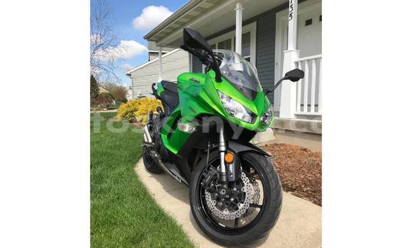 Buy Used Kawasaki Z 1000 Green Bike in Nairobi in Nairobi Buy Used Kawasaki Z 1000 Green Bike in Nairobi in Nairobi
