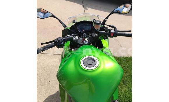 Buy Used Kawasaki Z 1000 Green Bike in Nairobi in Nairobi Buy Used Kawasaki Z 1000 Green Bike in Nairobi in Nairobi