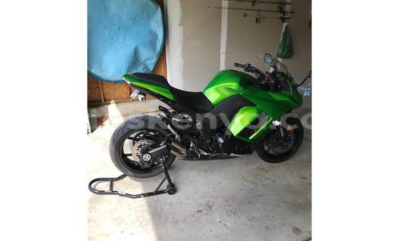 Buy Used Kawasaki Z 1000 Green Bike in Nairobi in Nairobi Buy Used Kawasaki Z 1000 Green Bike in Nairobi in Nairobi