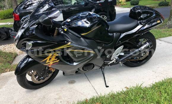 Buy Used Suzuki HAYABUSA Black Bike in Nairobi in Nairobi Buy Used Suzuki HAYABUSA Black Bike in Nairobi in Nairobi