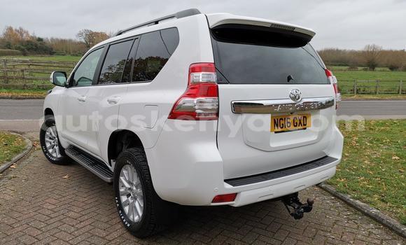 Buy Used Toyota Land Cruiser Prado White Car in Nairobi in Nairobi Buy Used Toyota Land Cruiser Prado White Car in Nairobi in Nairobi