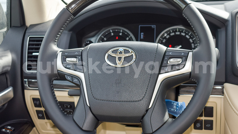 Big with watermark toyota land cruiser central kenya import dubai 7326