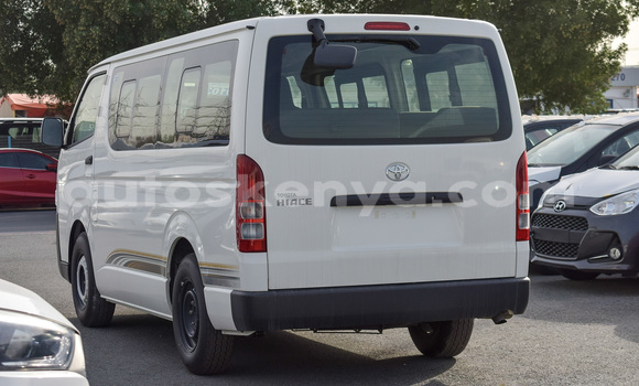 Buy New Toyota Hiace White Car in Import - Dubai in Central Kenya Buy New Toyota Hiace White Car in Import - Dubai in Central Kenya