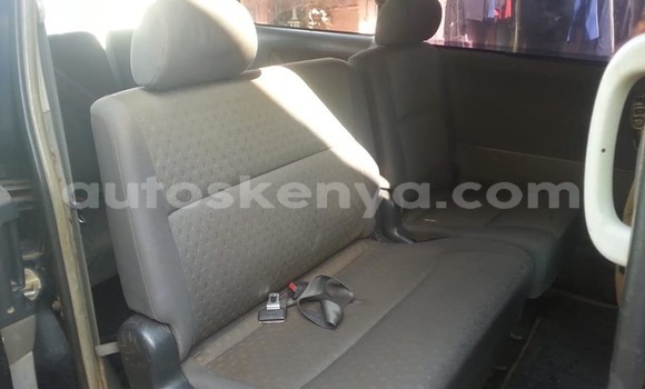 Oofamaa Toyota Voxy White Makiinaa iti Nairobi keessatti Nairobi keessatti Oofamaa Toyota Voxy White Makiinaa iti Nairobi keessatti Nairobi keessatti