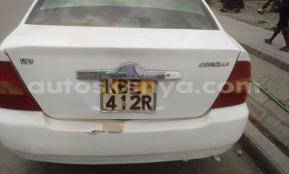 Oofamaa Toyota Corolla White Makiinaa iti Nairobi keessatti Nairobi keessatti Oofamaa Toyota Corolla White Makiinaa iti Nairobi keessatti Nairobi keessatti