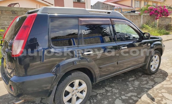 Nunua Ilio tumika Nissan X–Trail Nyeusi Gari ndani ya Nairobi nchini Nairobi Nunua Ilio tumika Nissan X–Trail Nyeusi Gari ndani ya Nairobi nchini Nairobi