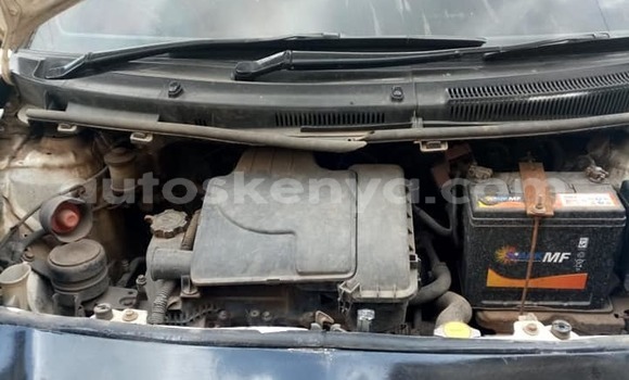 Nunua Ilio tumika Toyota Vitz Nyeupe Gari ndani ya Nairobi nchini Nairobi Nunua Ilio tumika Toyota Vitz Nyeupe Gari ndani ya Nairobi nchini Nairobi