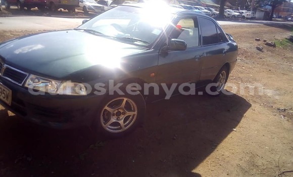 Nunua Ilio tumika Mitsubishi Lancer Kijani Gari ndani ya Nairobi nchini Nairobi Nunua Ilio tumika Mitsubishi Lancer Kijani Gari ndani ya Nairobi nchini Nairobi