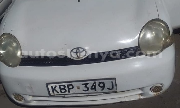 Oofamaa Toyota Sienta White Makiinaa iti Nairobi keessatti Nairobi keessatti Oofamaa Toyota Sienta White Makiinaa iti Nairobi keessatti Nairobi keessatti