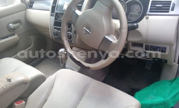 Nunua Ilio tumika Nissan Wingroad Fedha Gari ndani ya Nairobi nchini Nairobi Nunua Ilio tumika Nissan Wingroad Fedha Gari ndani ya Nairobi nchini Nairobi