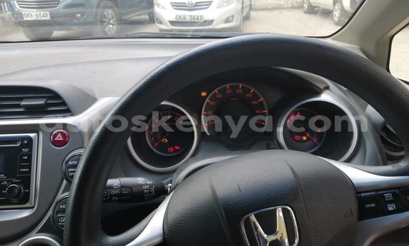 Nunua Ilio tumika Honda Fit Nyingine Gari ndani ya Nairobi nchini Nairobi Nunua Ilio tumika Honda Fit Nyingine Gari ndani ya Nairobi nchini Nairobi