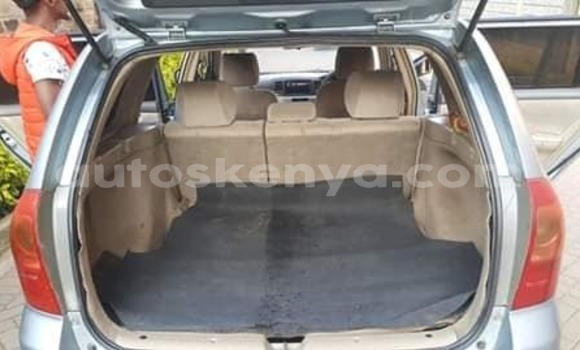 Nunua Ilio tumika Toyota Fielder Fedha Gari ndani ya Nairobi nchini Nairobi Nunua Ilio tumika Toyota Fielder Fedha Gari ndani ya Nairobi nchini Nairobi