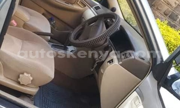 Nunua Ilio tumika Toyota Fielder Fedha Gari ndani ya Nairobi nchini Nairobi Nunua Ilio tumika Toyota Fielder Fedha Gari ndani ya Nairobi nchini Nairobi