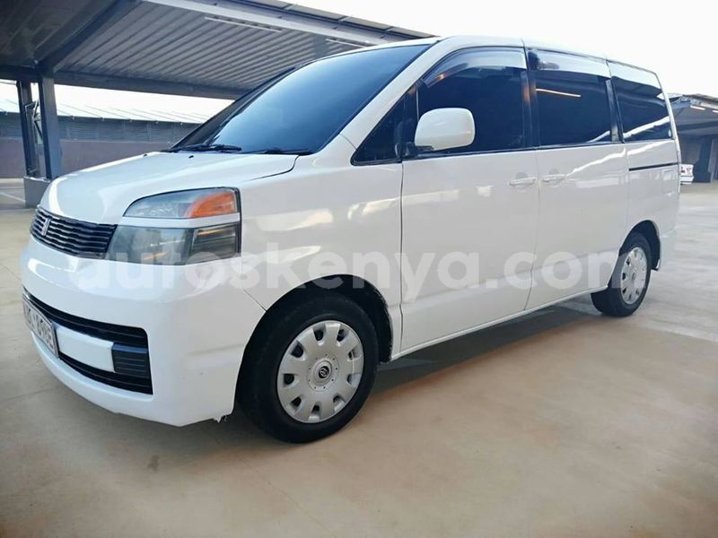 Big with watermark toyota voxy nairobi nairobi 7415