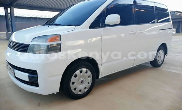 Buy Used Toyota Voxy White Car in Nairobi in Nairobi Buy Used Toyota Voxy White Car in Nairobi in Nairobi