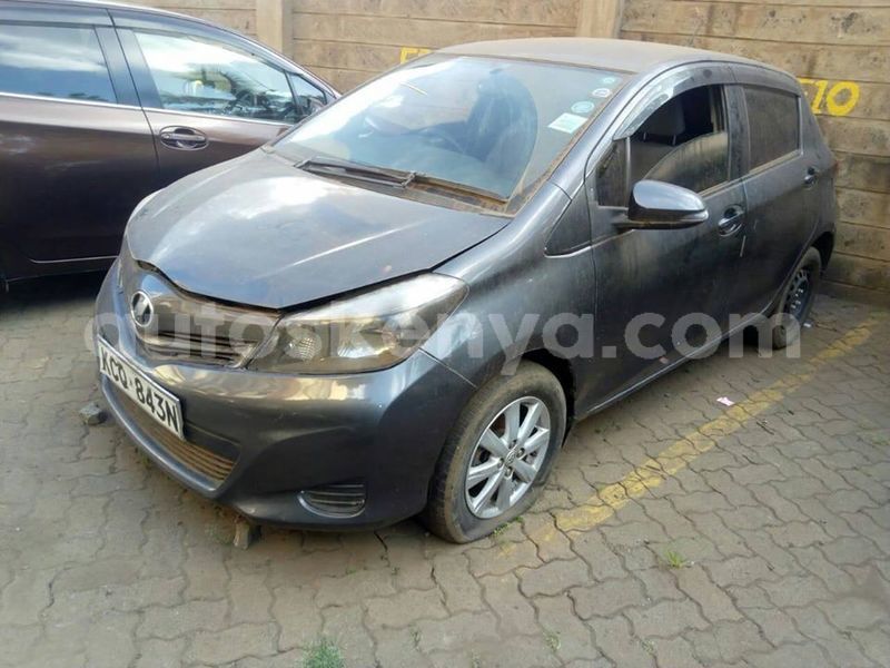 Big with watermark toyota vitz nairobi nairobi 7439