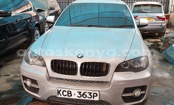 Nunua Ilio tumika BMW X6 Fedha Gari ndani ya Nairobi nchini Nairobi Nunua Ilio tumika BMW X6 Fedha Gari ndani ya Nairobi nchini Nairobi