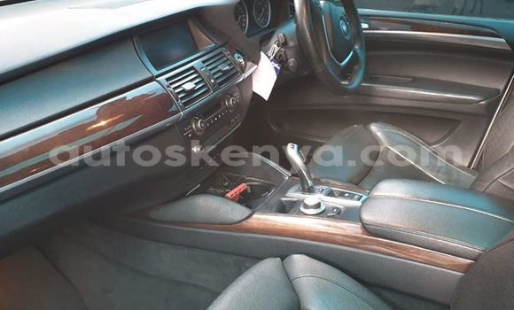 Nunua Ilio tumika BMW X6 Fedha Gari ndani ya Nairobi nchini Nairobi Nunua Ilio tumika BMW X6 Fedha Gari ndani ya Nairobi nchini Nairobi