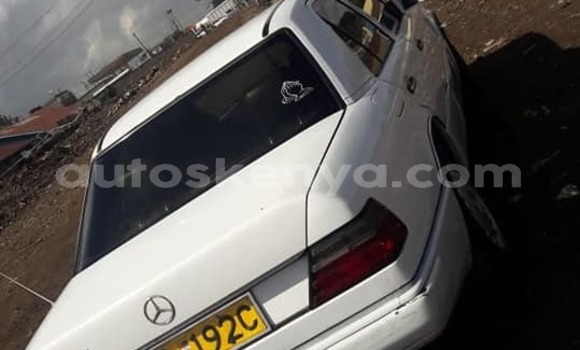 Buy Used Mercedes‒Benz E–Class White Car in Nairobi in Nairobi Buy Used Mercedes‒Benz E–Class White Car in Nairobi in Nairobi