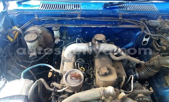 Oofamaa Nissan Terrano Blue Makiinaa iti Nairobi keessatti Nairobi keessatti Oofamaa Nissan Terrano Blue Makiinaa iti Nairobi keessatti Nairobi keessatti