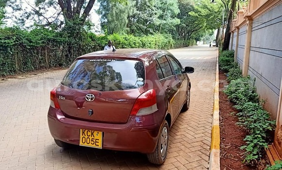 Oofamaa Toyota Vitz Red Makiinaa iti Nairobi keessatti Nairobi keessatti Oofamaa Toyota Vitz Red Makiinaa iti Nairobi keessatti Nairobi keessatti