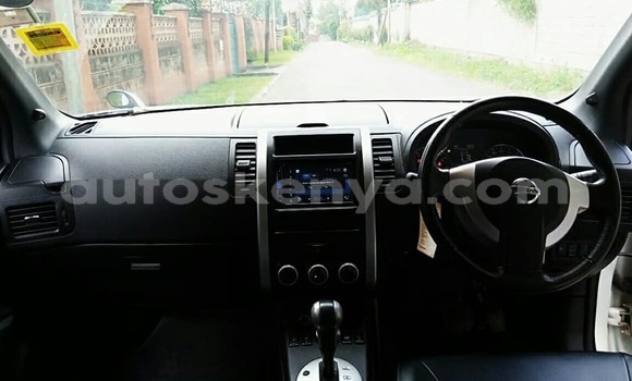 Nunua Ilio tumika Nissan X–Trail Nyeupe Gari ndani ya Nairobi nchini Nairobi Nunua Ilio tumika Nissan X–Trail Nyeupe Gari ndani ya Nairobi nchini Nairobi