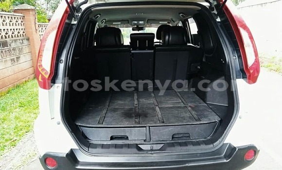 Nunua Ilio tumika Nissan X–Trail Nyeupe Gari ndani ya Nairobi nchini Nairobi Nunua Ilio tumika Nissan X–Trail Nyeupe Gari ndani ya Nairobi nchini Nairobi