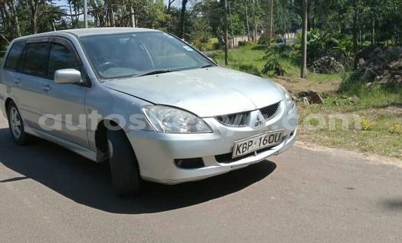 Nunua Ilio tumika Mitsubishi Lancer Fedha Gari ndani ya Nairobi nchini Nairobi Nunua Ilio tumika Mitsubishi Lancer Fedha Gari ndani ya Nairobi nchini Nairobi