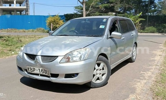 Nunua Ilio tumika Mitsubishi Lancer Fedha Gari ndani ya Nairobi nchini Nairobi Nunua Ilio tumika Mitsubishi Lancer Fedha Gari ndani ya Nairobi nchini Nairobi