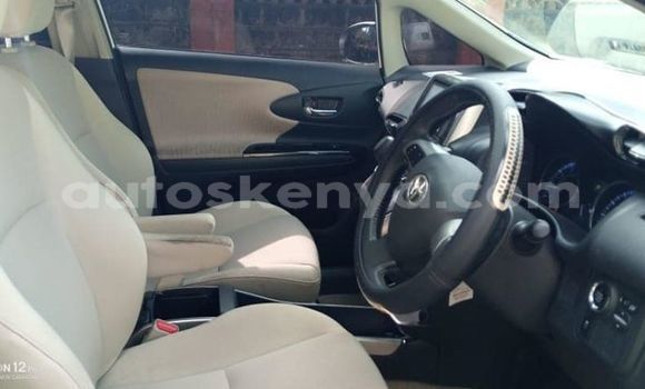 Nunua Ilio tumika Toyota Wish Nyeupe Gari ndani ya Nairobi nchini Nairobi Nunua Ilio tumika Toyota Wish Nyeupe Gari ndani ya Nairobi nchini Nairobi