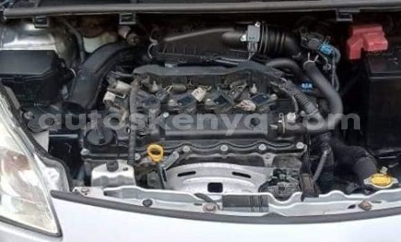 Nunua Ilio tumika Toyota Ractis Fedha Gari ndani ya Nairobi nchini Nairobi Nunua Ilio tumika Toyota Ractis Fedha Gari ndani ya Nairobi nchini Nairobi