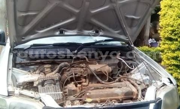 Nunua Ilio tumika Honda CR–V Fedha Gari ndani ya Nairobi nchini Nairobi Nunua Ilio tumika Honda CR–V Fedha Gari ndani ya Nairobi nchini Nairobi