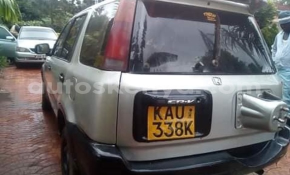 Nunua Ilio tumika Honda CR–V Fedha Gari ndani ya Nairobi nchini Nairobi Nunua Ilio tumika Honda CR–V Fedha Gari ndani ya Nairobi nchini Nairobi