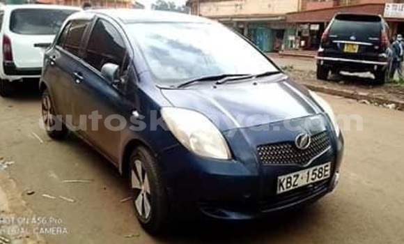 Nunua Ilio tumika Toyota Vitz Bluu Gari ndani ya Nairobi nchini Nairobi Nunua Ilio tumika Toyota Vitz Bluu Gari ndani ya Nairobi nchini Nairobi