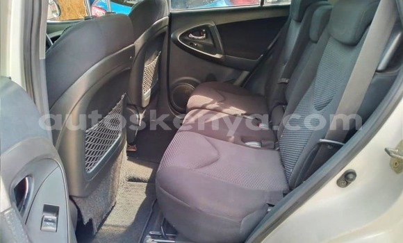 Buy Used Toyota RAV4 White Car in Nairobi in Nairobi Buy Used Toyota RAV4 White Car in Nairobi in Nairobi