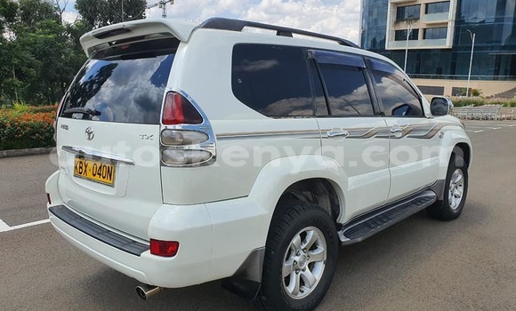 Buy Used Toyota Land Cruiser Prado White Car in Nairobi in Nairobi Buy Used Toyota Land Cruiser Prado White Car in Nairobi in Nairobi