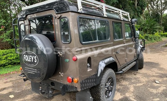 Buy Used Land Rover Defender Brown Car in Nairobi in Nairobi Buy Used Land Rover Defender Brown Car in Nairobi in Nairobi