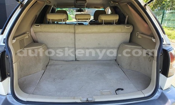 Buy Used Toyota Harrier White Car in Nairobi in Nairobi Buy Used Toyota Harrier White Car in Nairobi in Nairobi