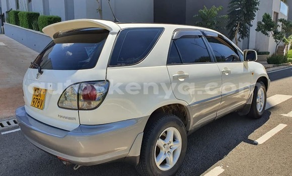 Buy Used Toyota Harrier White Car in Nairobi in Nairobi Buy Used Toyota Harrier White Car in Nairobi in Nairobi