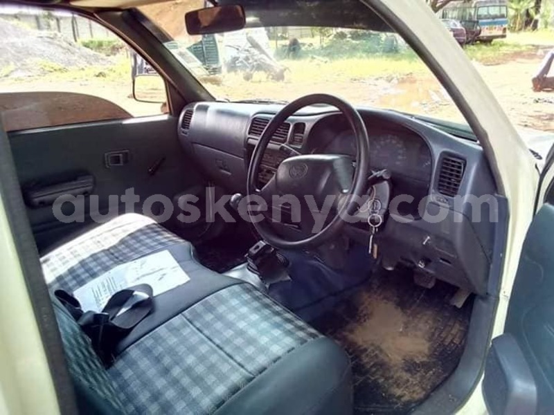 Big with watermark toyota hilux nairobi nairobi 7558