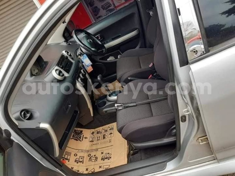 Big with watermark toyota ist nairobi nairobi 7566