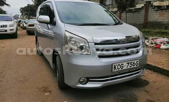 Buy Used Toyota Noah Silver Car in Thika in Nairobi